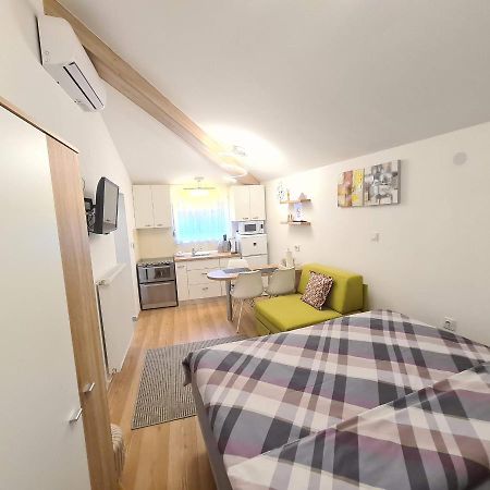 Cozy Studio Apartment Tian In Zagreb Ngoại thất bức ảnh