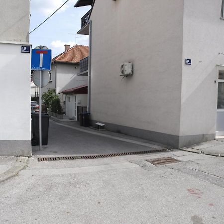 Cozy Studio Apartment Tian In Zagreb Ngoại thất bức ảnh