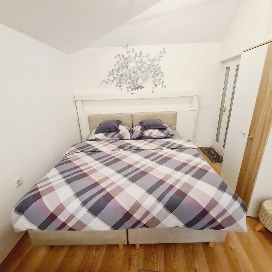 Cozy Studio Apartment Tian In Zagreb Ngoại thất bức ảnh