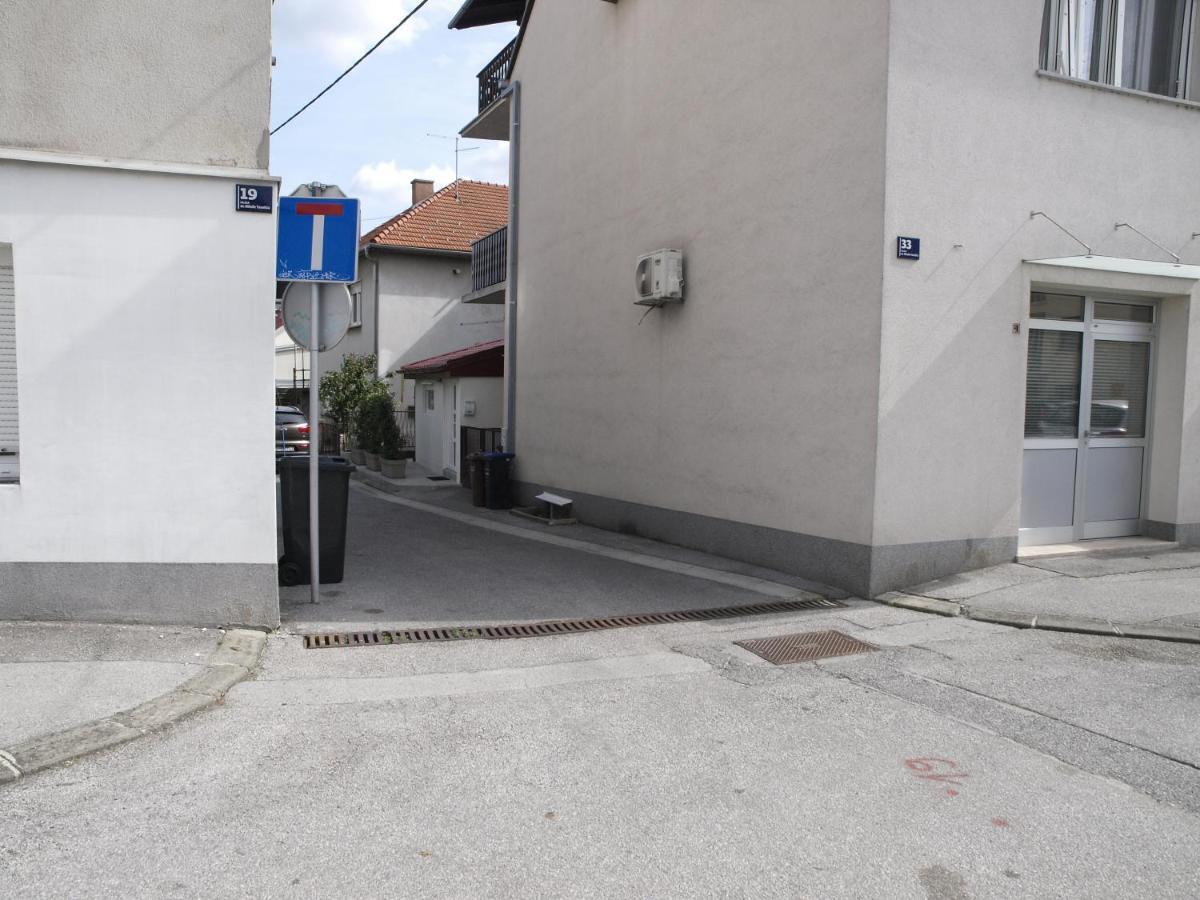 Cozy Studio Apartment Tian In Zagreb Ngoại thất bức ảnh